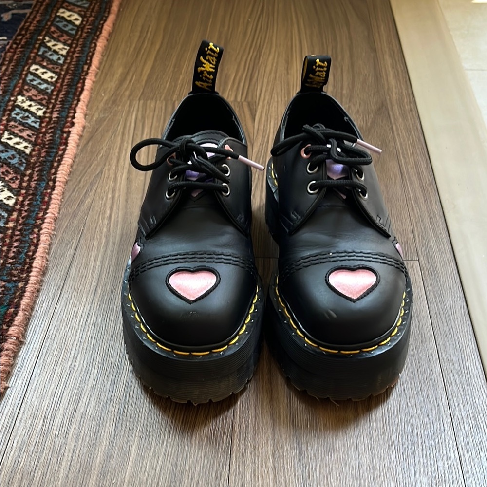 Dr. Martens 1461 quad leather  heart platforms